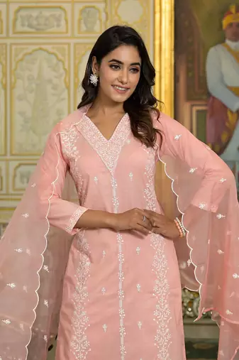 Women Floral Embroidered Regular Pure Cotton Kurta with Trousers & With Dupatta