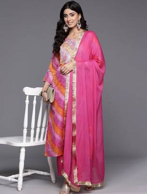 Bandhani Printed Thread Work Straight Kurta With Trousers & Dupatta 7