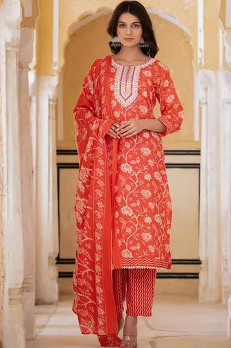 Ethnic Thread Embroidered Printed Kurta & Trousers With Dupatta