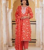 Ethnic Thread Embroidered Printed Kurta & Trousers With Dupatta