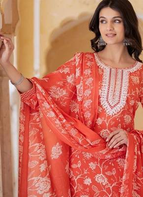 Ethnic Thread Embroidered Printed Kurta & Trousers With Dupatta 7