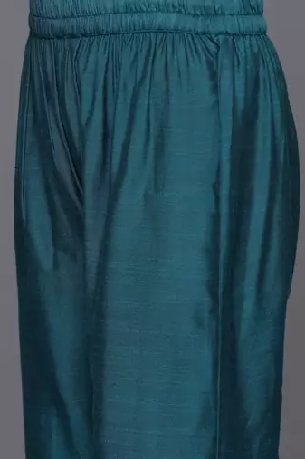 Ethnic Motifs Yoke Design Thread Work Straight Kurta with Trousers & Dupatta