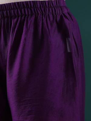 Women Floral Embroidered Regular Chanderi Silk Kurta with Trousers & With Dupatta 3