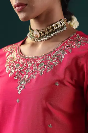 Women Ethnic Motifs Embroidered Regular Thread Work Kurta with Trousers & With Dupatta