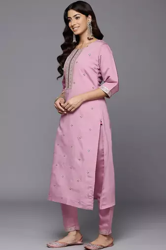 Women Ethnic Motifs Embroidered Regular Kurta with Trousers & With Dupatta