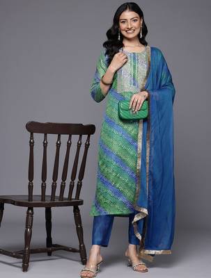 Women Bandhani Printed Zari Embroidered Kurta with Trousers & With Dupatta 1