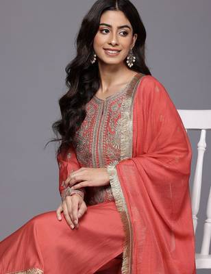 Women Embroidered Kurta with Palazzos & Dupatta 2