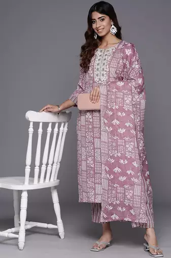Women Ethnic Motifs Printed Regular Thread Work Kurta with Trousers & With Dupatta