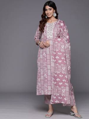 Women Ethnic Motifs Printed Regular Thread Work Kurta with Trousers & With Dupatta 5