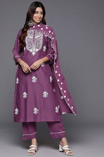 Floral Embroidered Thread Work Pure Cotton Kurta with Trousers & Dupatta