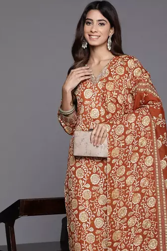 Women Floral Printed Regular Mirror Work Kurta with Trousers & With Dupatta