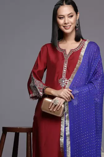 Women Floral Yoke Design Regular Sequinned Kurta with Trousers & Dupatta