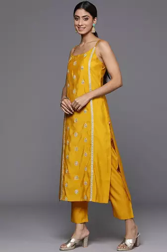 Ethnic Motifs Zari Embroidered Kurta with Trousers & Dupatta
