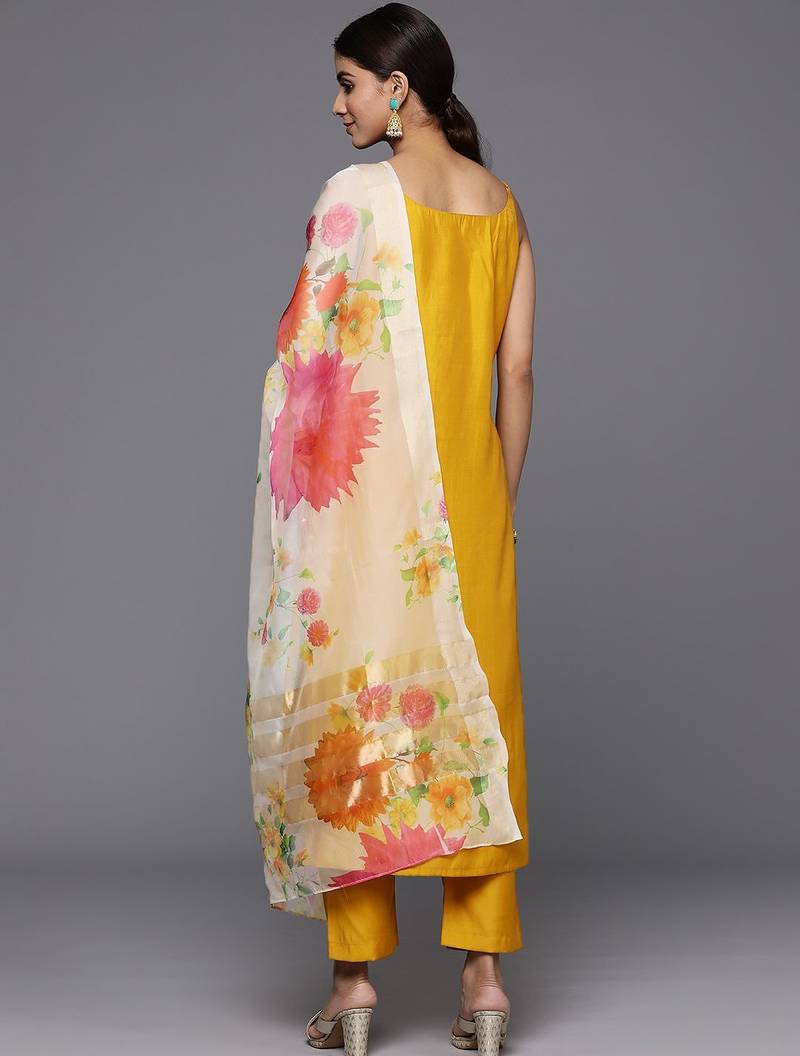 Ethnic Motifs Zari Embroidered Kurta with Trousers & Dupatta