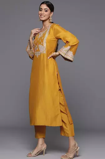 Floral Zari Embroidered Kurta with Trousers & Dupatta