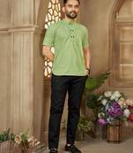 Green color men's woven cotton short kurta