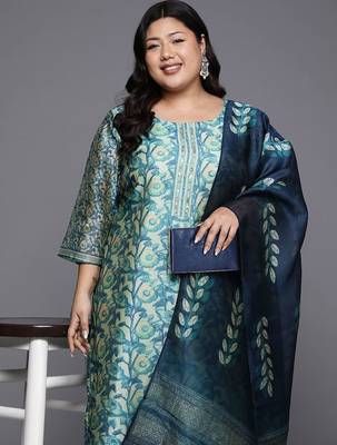 Plus Size Floral Printed Sequinned Kurta with Trousers & Dupatta 2