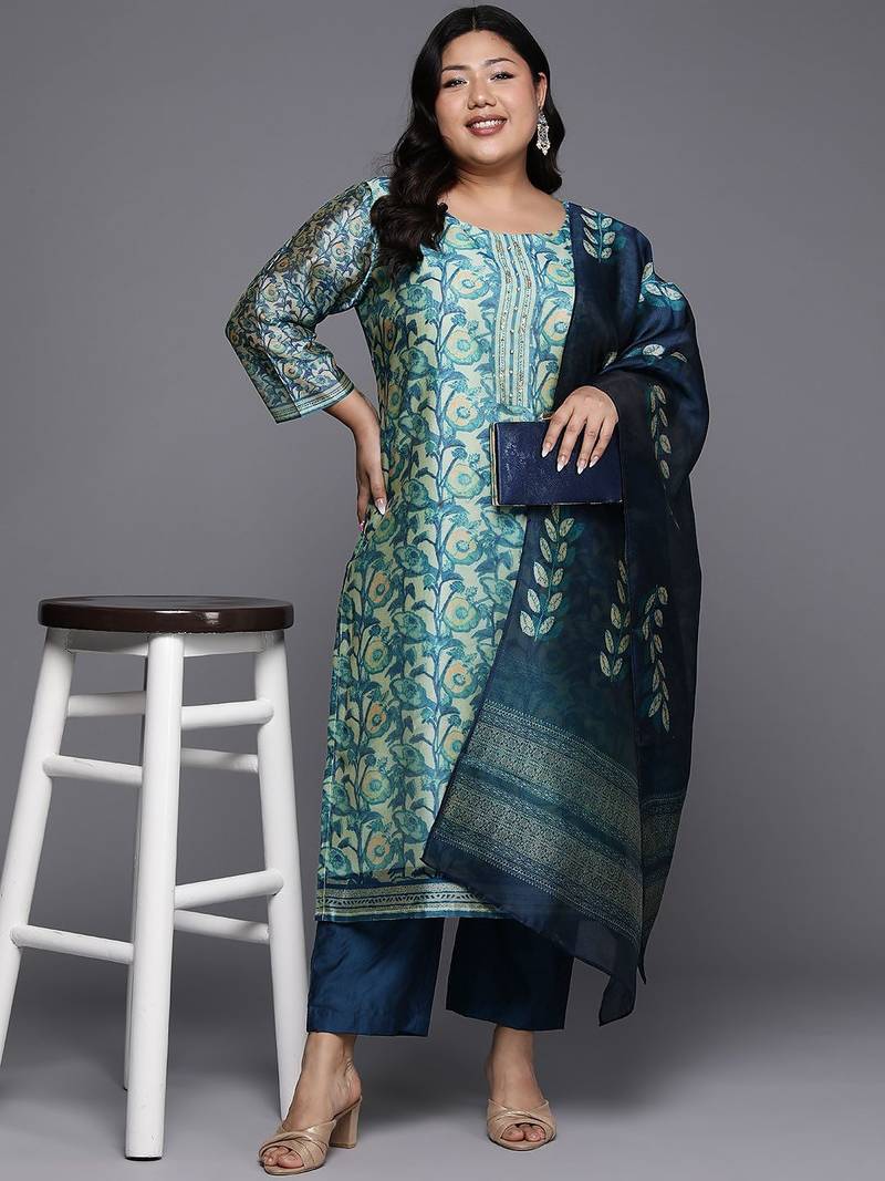 Plus Size Floral Printed Sequinned Kurta with Trousers & Dupatta