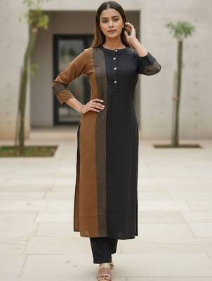 Women Colourblocked Regular Kurta with Trousers 1
