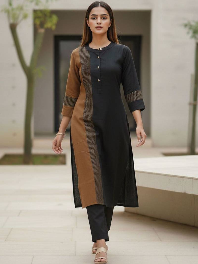 Women Colourblocked Regular Kurta with Trousers
