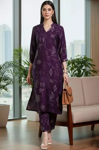 Women Ethnic Motifs Printed Regular Kurta with Trousers