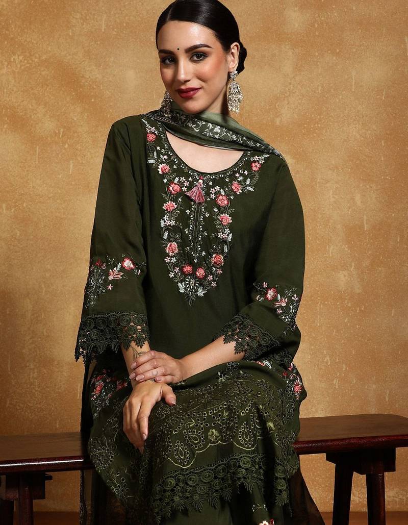 Women Floral Yoke Design Regular Thread Work Pure Cotton Kurta with Palazzos & With Dupatta