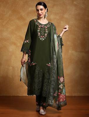 Women Floral Yoke Design Regular Thread Work Pure Cotton Kurta with Palazzos & With Dupatta 3