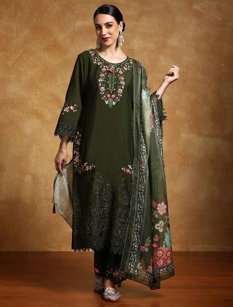 Women Floral Yoke Design Regular Thread Work Pure Cotton Kurta with Palazzos & With Dupatta