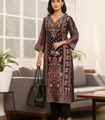 Women Ethnic Motifs Printed Regular Chanderi Silk Kurta with Trousers