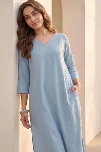 Women Regular Kurta with Trousers