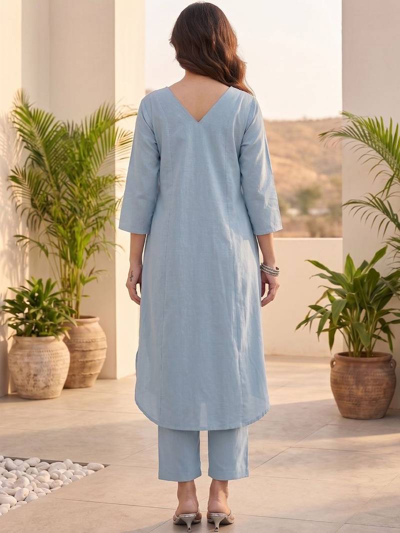 Women Regular Kurta with Trousers