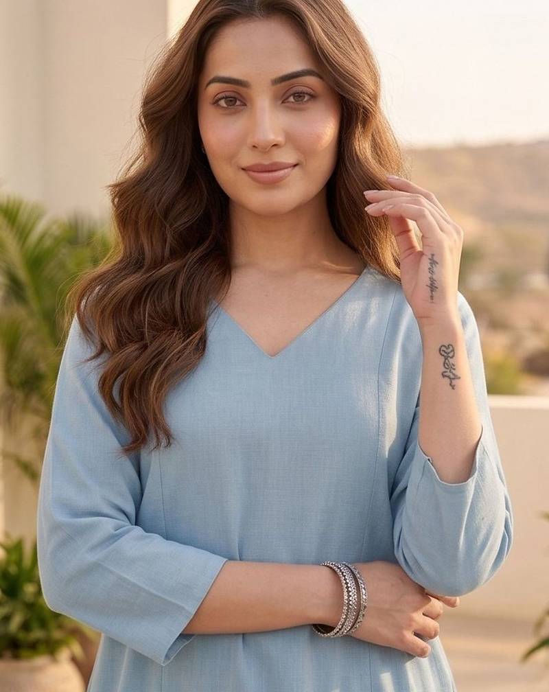 Women Regular Kurta with Trousers
