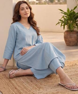 Women Regular Kurta with Trousers 7