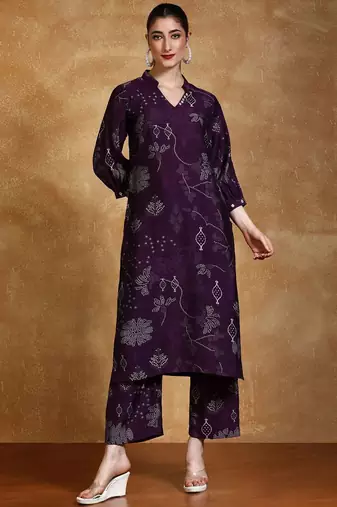 Women Bandhani Printed Kurta with Trousers