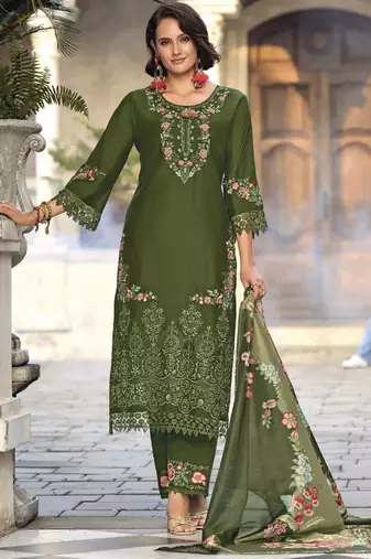 Floral Embroidered Thread Work Pure Cotton Straight Kurta With Trousers & Dupatta