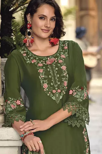 Floral Embroidered Thread Work Pure Cotton Straight Kurta With Trousers & Dupatta