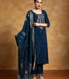 Women Floral Embroidered Regular Thread Work Kurta with Trousers & With Dupatta