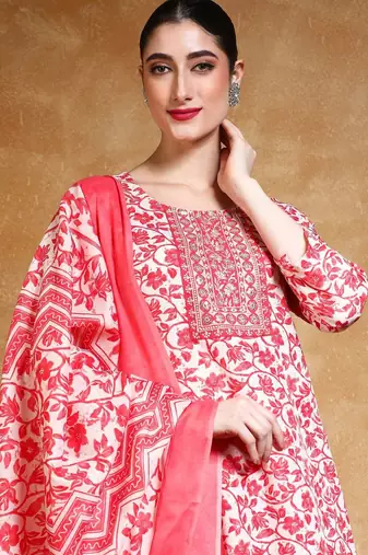 Women Floral Yoke Design Regular Kurta Sets With Dupatta