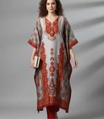 Women Floral Printed Kurta with Trousers