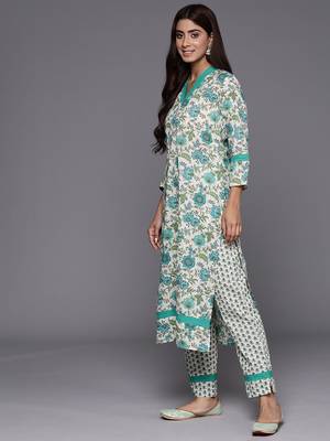 Floral Printed Regular Pure Cotton Kurta with Trousers 5
