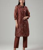 Women Bandhani Printed Regular Chanderi Silk Kurta with Trousers