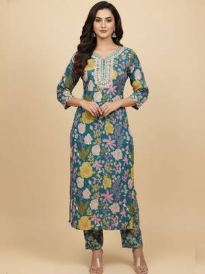 Women Floral Printed Regular Mirror Work Pure Cotton Kurta with Trousers & With Dupatta 3