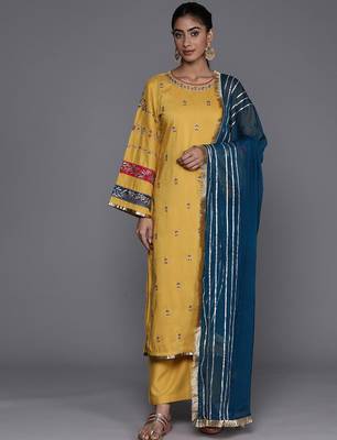 Round Neck Ethnic Motifs Embroidered Regular Kurta with Trousers & With Dupatta 1