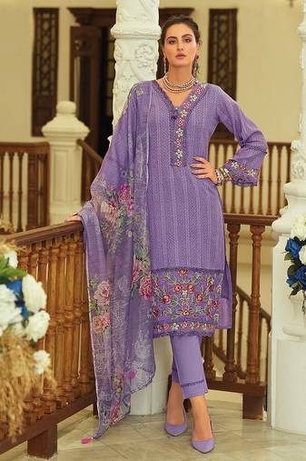 Geometric Printed Notch Neck Thread Work Pure Cotton Kurta With Trouser & Dupatta
