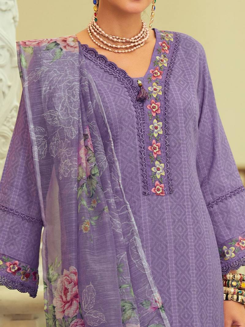 Geometric Printed Notch Neck Thread Work Pure Cotton Kurta With Trouser & Dupatta