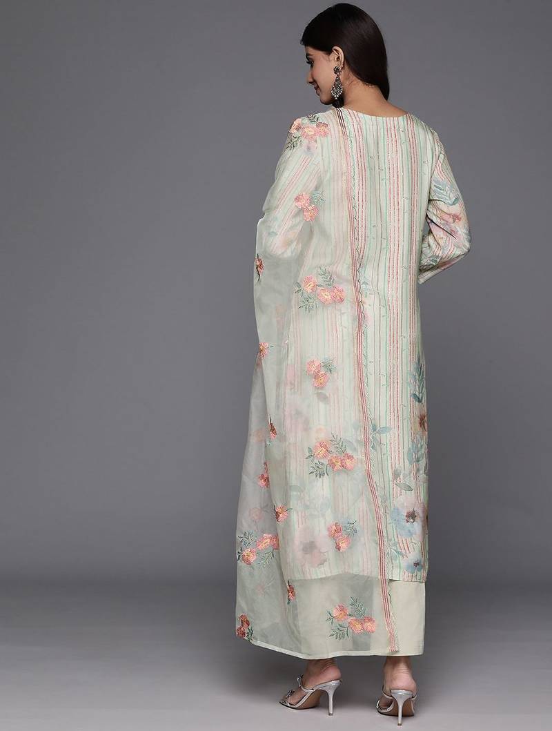 Floral Printed Regular Thread Work Pure Silk Kurta with Trousers & Dupatta