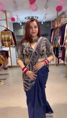 Royal blue silk blend embroidered saree 5
