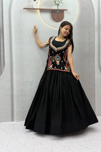 Black Color Plain Work Khadi cotton Navratri Lahenga Choli Strug Set