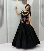 Black Color Plain Work Khadi cotton Navratri Lahenga Choli Strug Set
