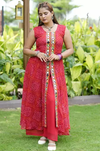 Pink Color Printed and Mirror Work Georgette Navratri Salwar Suit